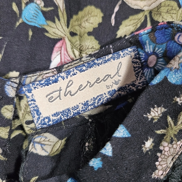 Ethereal by Paper Crane Black Floral Sleeveless Dress Sz S ? Crotchet Trim READ - Picture 11 of 14